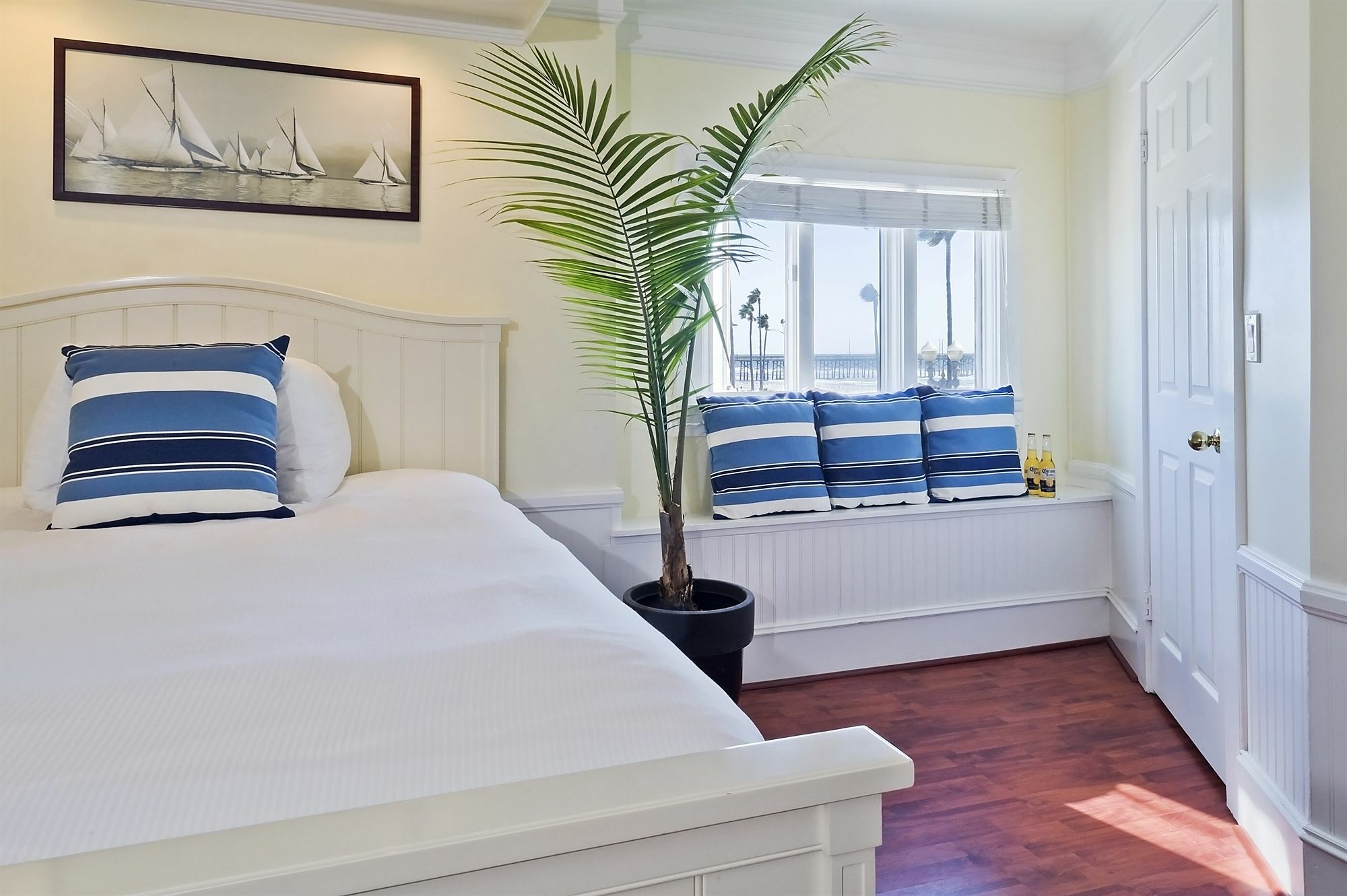 Newport Beach Hotel Eksteriør billede